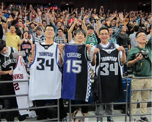 求雅克松 求雅克松